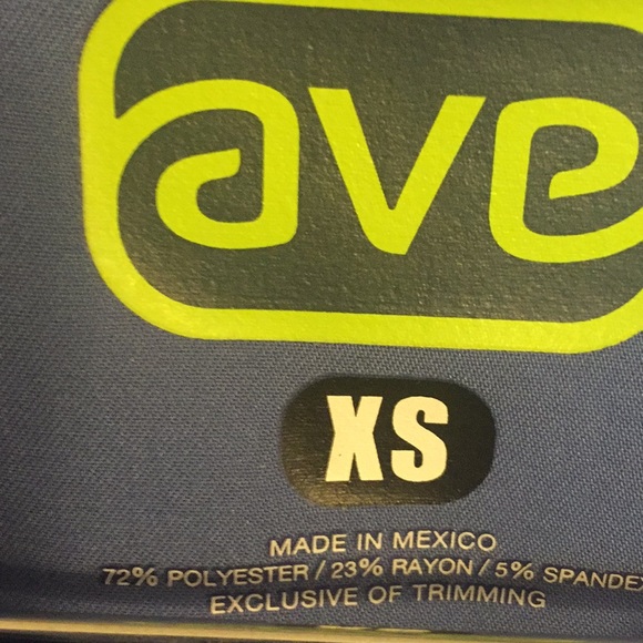 Scrub Set - Picture 2 of 4